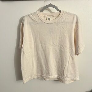 Comfort Colors - Cream/Offwhite Boxy Crop Tee - Large